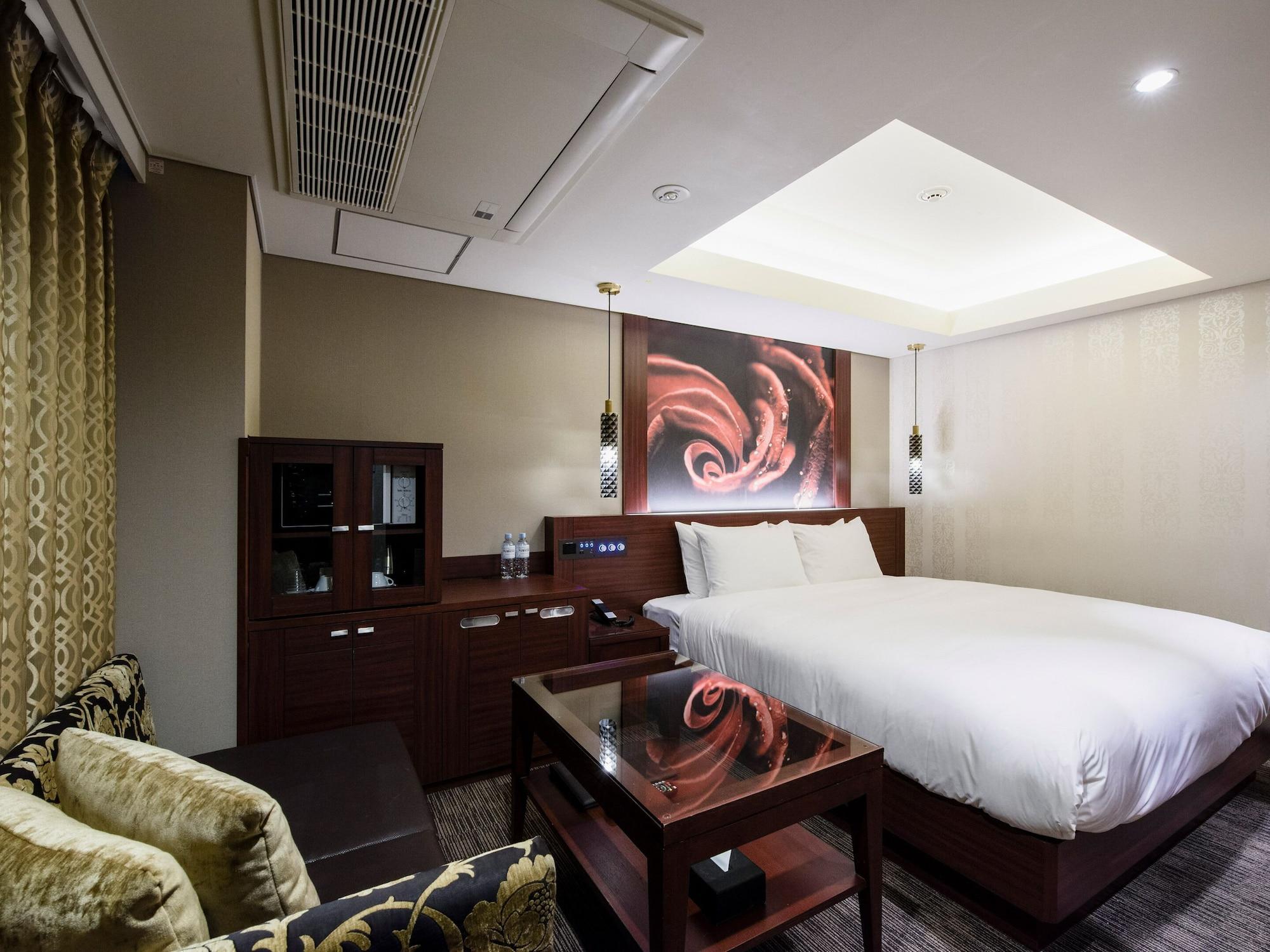 Meguroholic Hotel Tokyo Luaran gambar